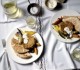 Bonenburger Met Geroosterde Groenten En Yoghurtsaus